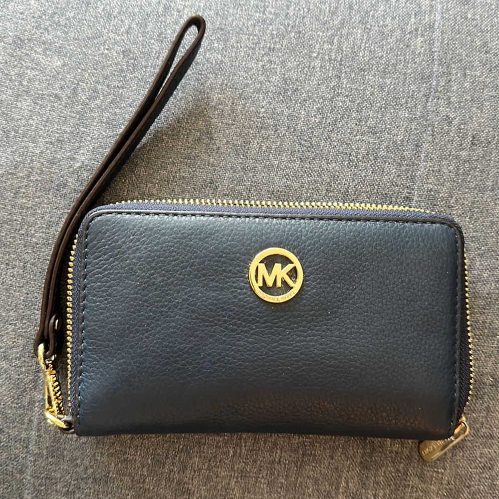 new Michael Kors multifunction leather wallet - navy